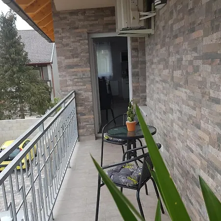 Flamingo Apartmanhaz