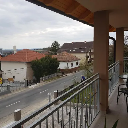 Flamingo Apartmanhaz Héviz