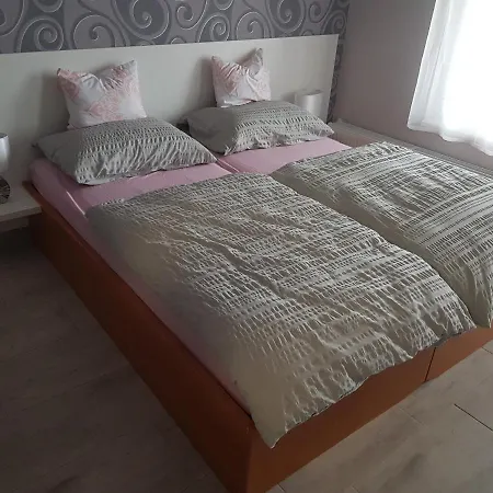 Flamingo Apartmanhaz