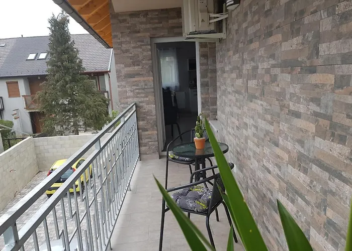 Flamingo Apartmanhaz